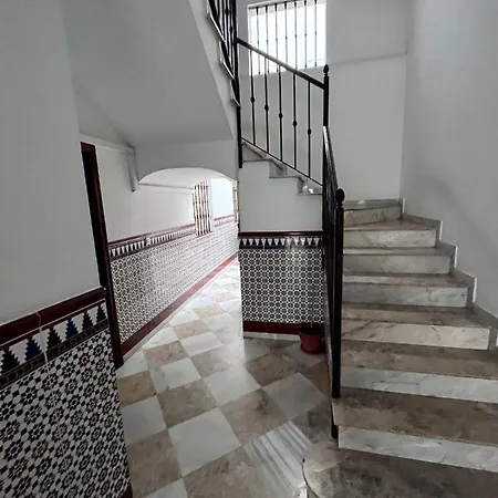 Gatu Villa Paraguay , Preferente Mayores 25 Anos Y Familias Cadix Extérieur photo