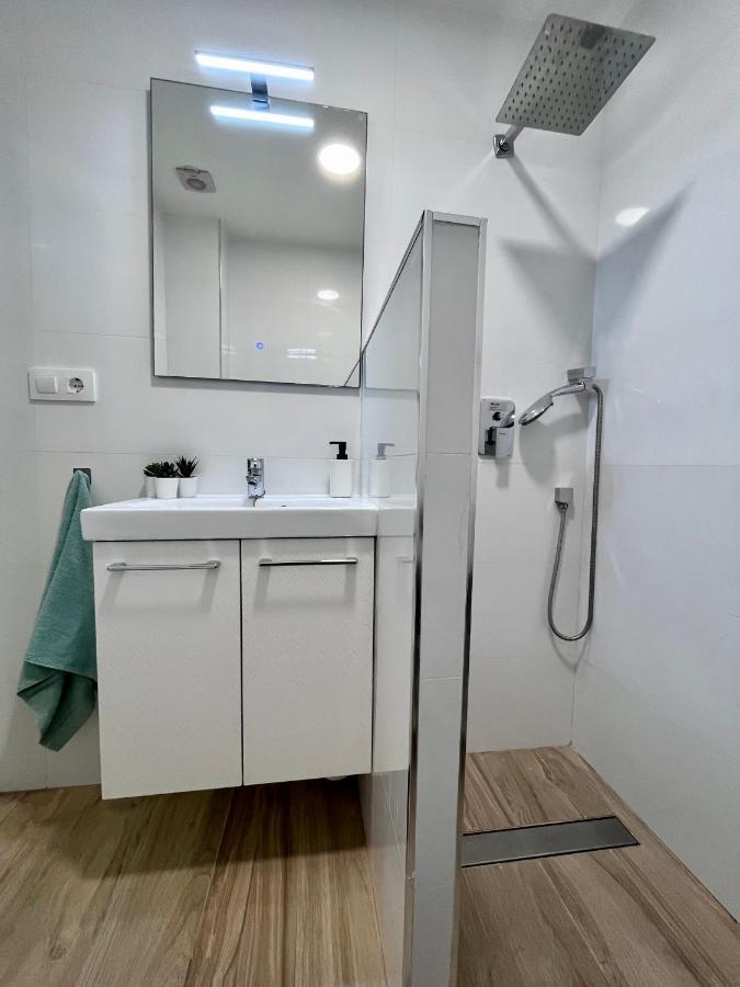 Gatu Paraguay , Preferente Mayores 25 Anos Y Familias Apartment *